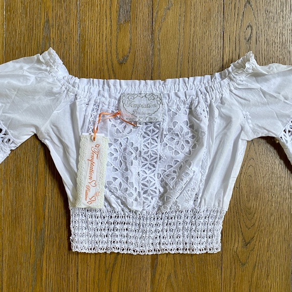 Smocked Ceca Off-The-Shoulder Lace Top New with tags - Picture 10 of 14